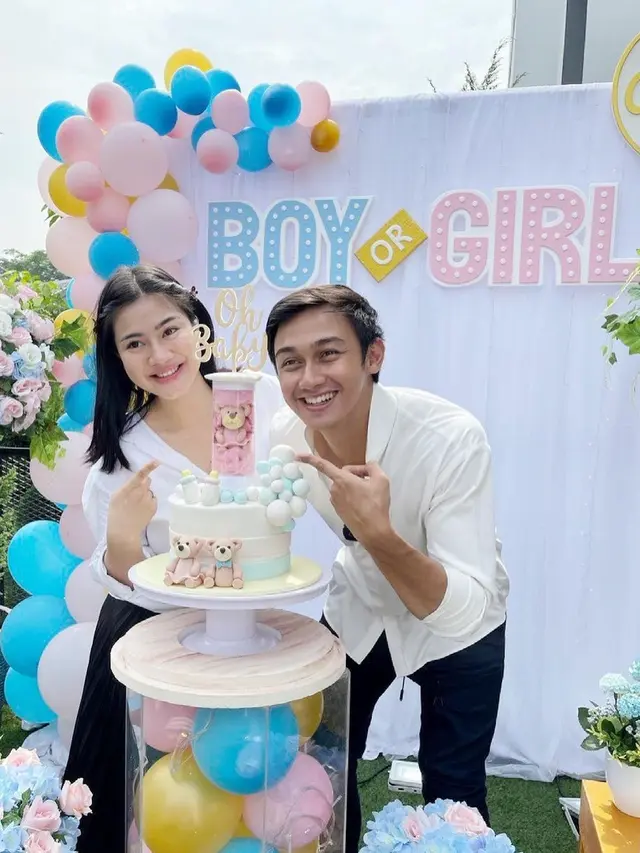 Potret Immanuel Caesar Hito dan Felicya Angelista