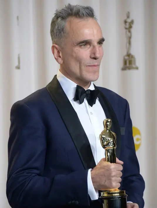 Sosok Daniel sebentar lagi akan sulit ditemukan di layar lebar, wajah tampan dan postur tubuhnya yang gagah akan membuat rindu para penggemarnya nanti. (AFP/Bintang.com)