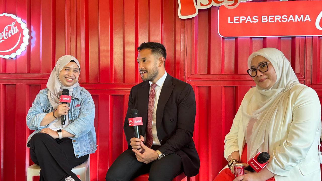 Mau Punya Kemasan Coca-Cola dengan Nama Kamu? Share a Coke Kembali Hadir dengan Sederet Keseruannya!