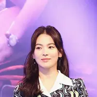 Pada umumnya para kaum hawa di Korea bahkan di penjuru dunia terkagum dengan kecantikan alami Hye Kyo. Ia kerap menerima pertanyaan dari publik bagaimana cara merawat kecantikan dengan caranya sendiri. (viainstagram@kyo1122/Bintang.com)