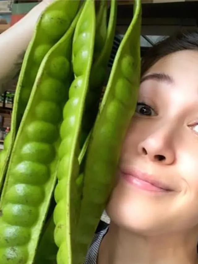 Mieke Amalia (Instagram//mieke_amalia)