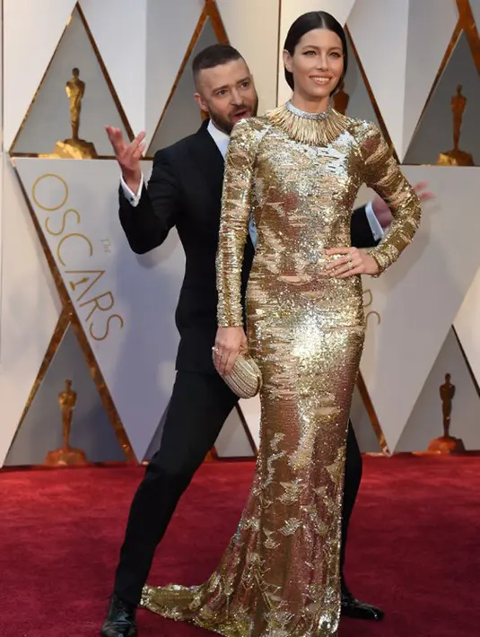 Seorang sumber pun mengatakan, pasangan ini sangat merasa senang lantaran mereka memiliki rencana untuk membangun keluarga besar di beberapa tahun belakangan ini. Mereka pun tak akan berhenti di anak ke-2. (AFP/Bintang.com)