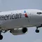Detik-Detik Pesawat American Airlines Mendadak Turun Tajam, Berujung Mendarat Darurat