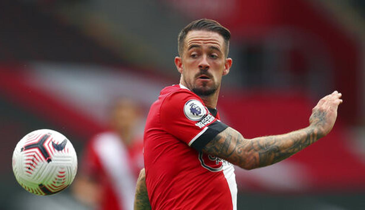 6. Danny Ings (Southampton) - Pemain berusia 28 tahun itu sudah mengoleksi dua gol. Gol-gol tersebut lahir saat Southampton dikalahkan Tottenham Hotspur. (Cath Ivill/Pool via AP)