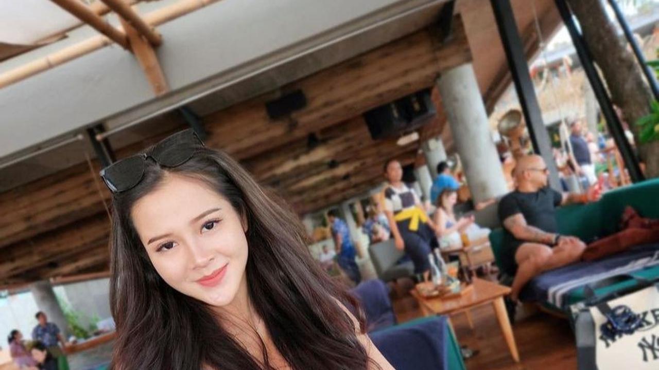 Ada juga yang menebak jika anak yang sedang dikandung Bella Bonita dan Denny Caknan berjenis kelamin perempuan.<br>