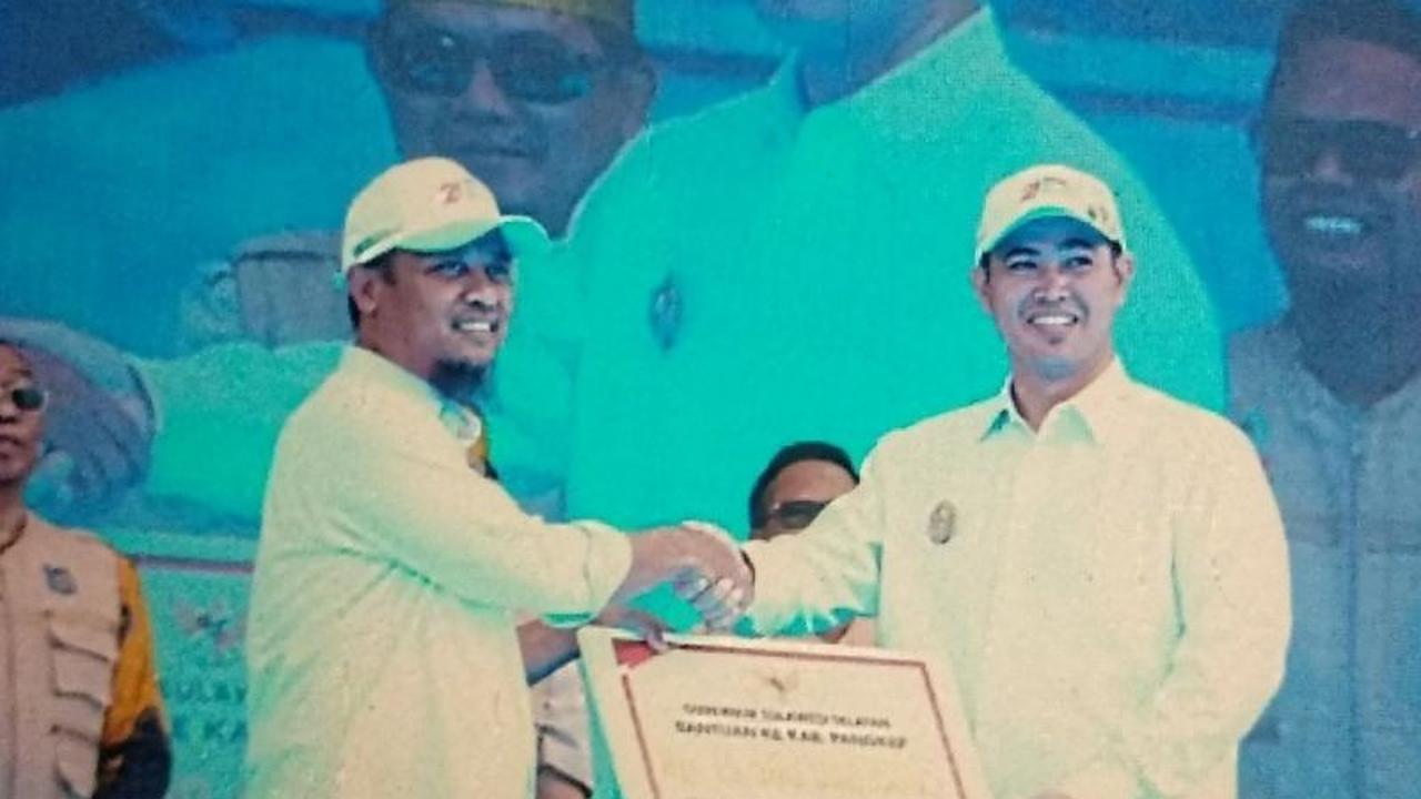 Inovasi Lingkungan: Gubernur Sulsel Kucurkan Rp15 Miliar untuk Pengolahan Sampah RDF Pangkep, Sampah Jadi Bahan Bakar!
