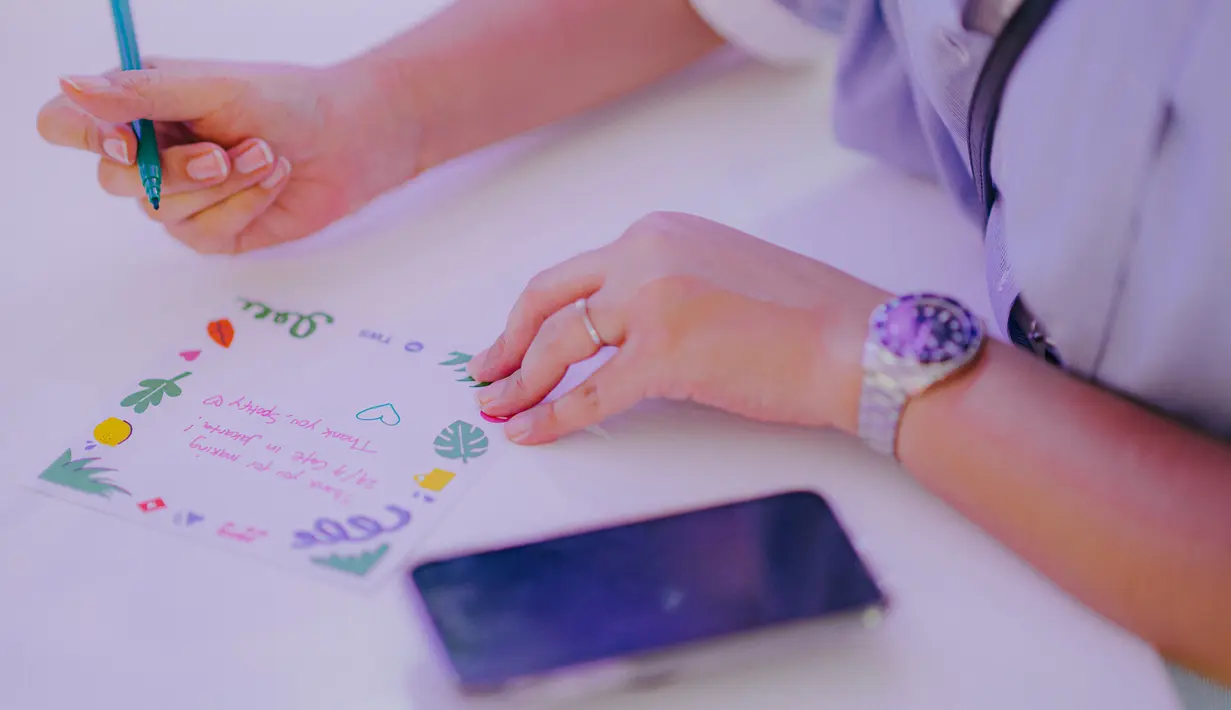 Spotify rayakan peluncuran mini album TWS "SUMMER BEAT" dengan menghadirkan 24/7 Cafe di Blok M. [Foto: Spotify]