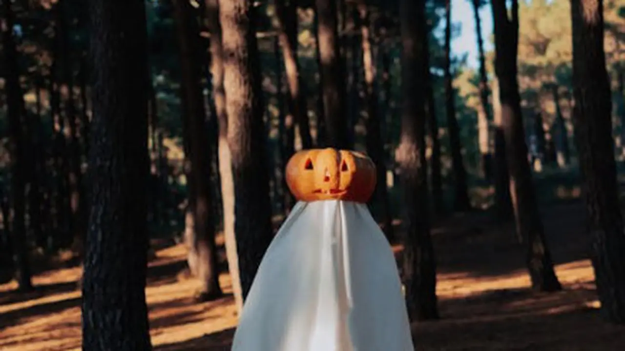 Destinasi menegangkan saat halloween