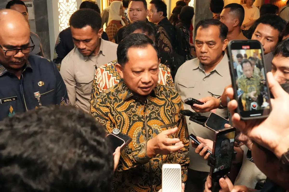 Mendagri Usai Rapat Kerja di Komisi DPR