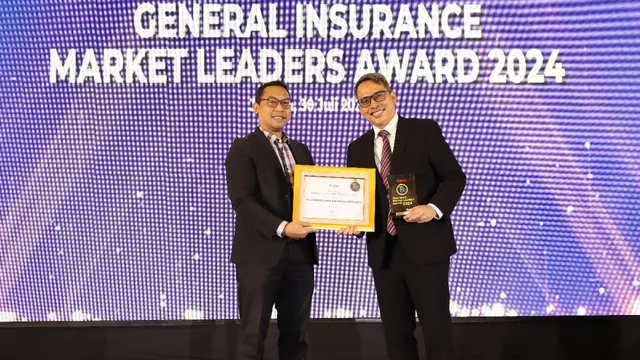 Asuransi Jasindo meraih penghargaan General Insurance Market Leaders.