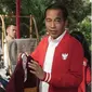 Jaket merah Garuda Jokowi. (dok.Instagram @jokowi/https://www.instagram.com/p/B0h1rlOB-6M/Henry