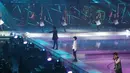 Jonghyun, Taemin, Key dan Minho berhasil membuat penonton terbuai dengan aksi mereka, Jakarta, Minggu (22/6/14). (Liputan6.com/Desika Pemita)