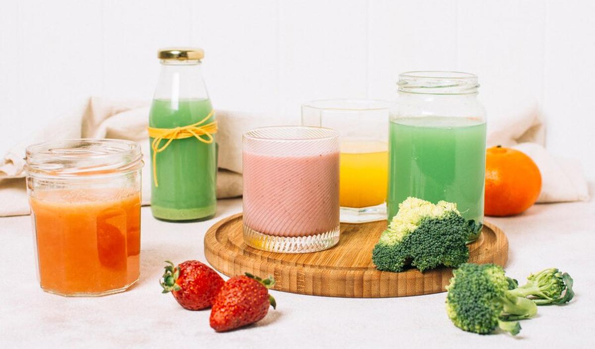 5.&nbsp;Jus Buah atau Sayur: Pilihan Ceria untuk Asam Lambung