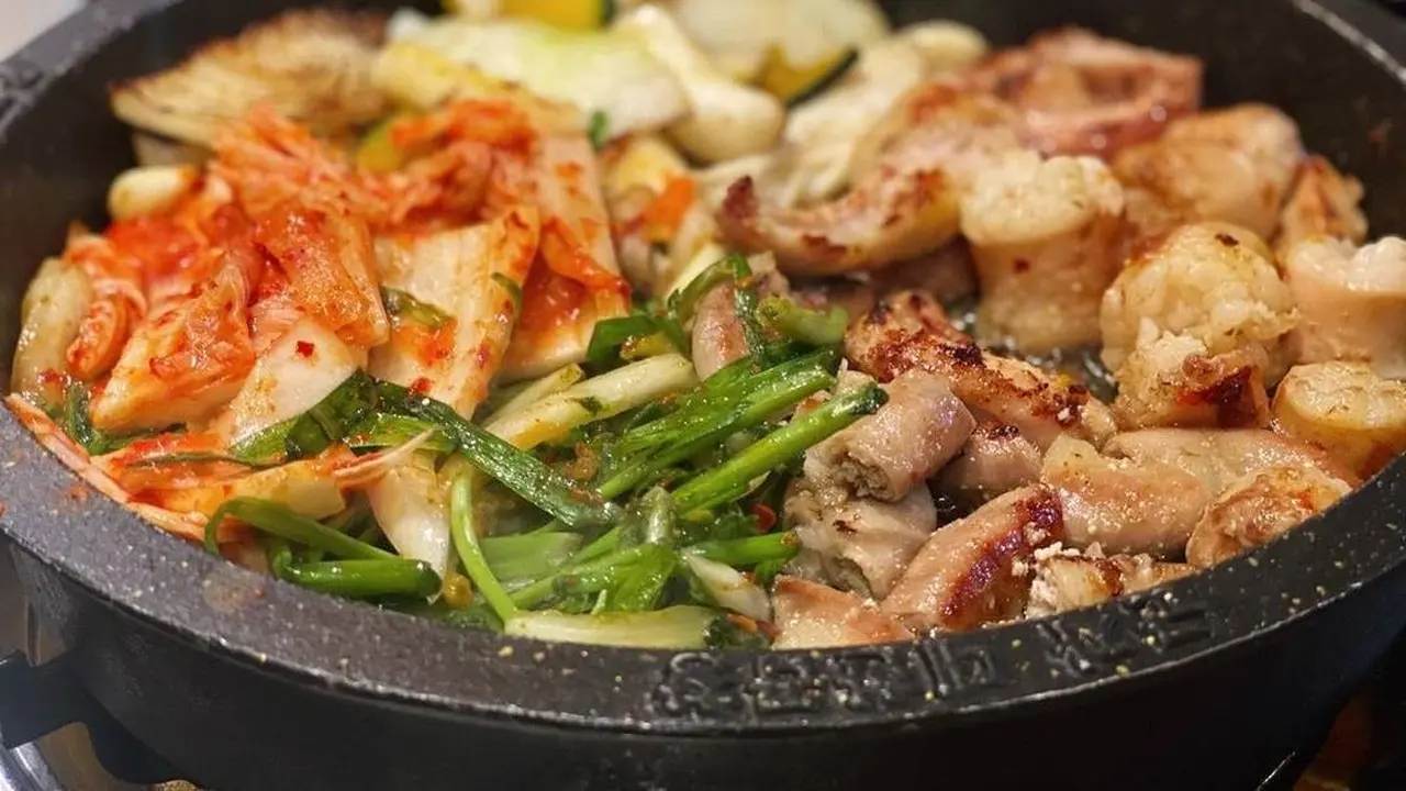 Makanan Korea Gopchang, Daechang, Makchang