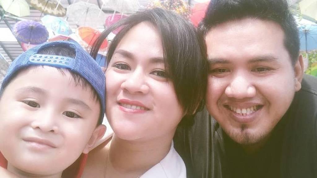 Mantan istri Daus Mini, Yunita Lestari bersama anak dan suami barunya, Haney [foto: instagram]