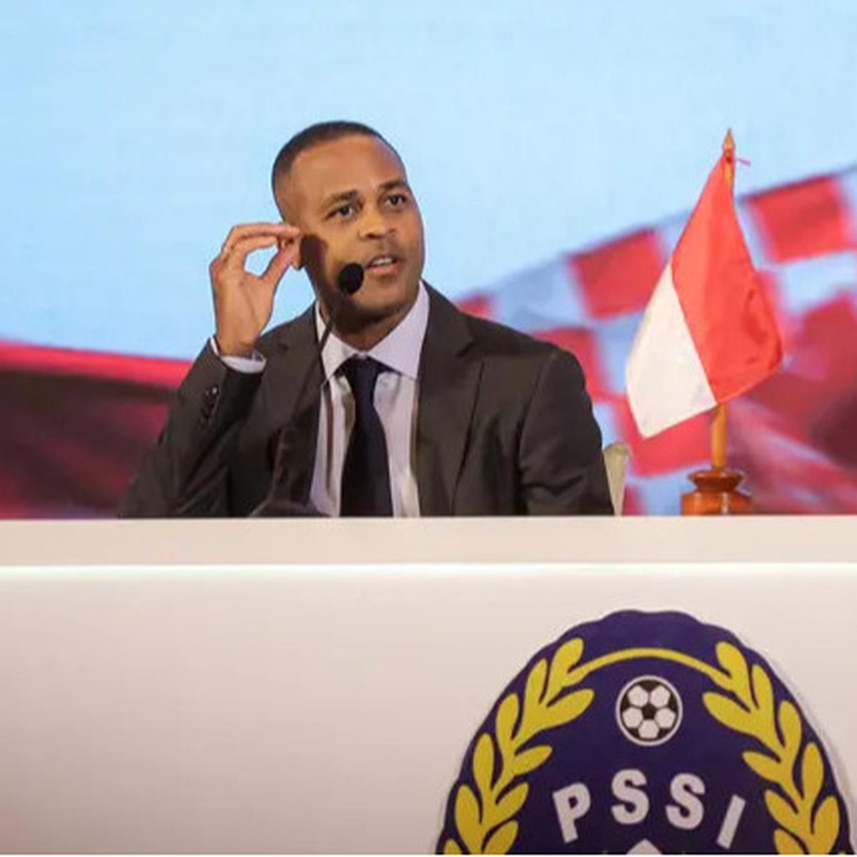 Pernah Berduel saat Masih Jadi Pemain, Pelatih Australia Penasaran dengan Racikan Patrick Kluivert di Timnas Indonesia