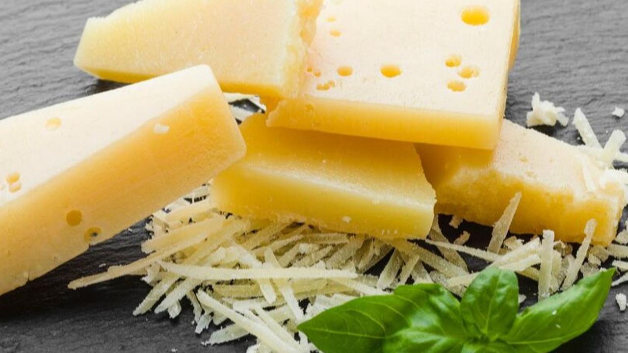 Resep Stik Keju Gurih: Panduan Lengkap Membuat Camilan Lezat