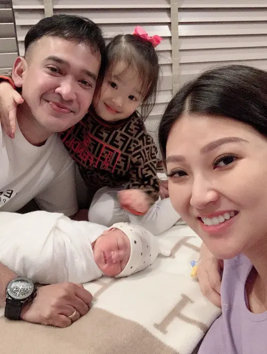 Sarwendah dan Ruben Onsu