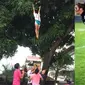 6 Tingkah Cheerleader saat Lompat Ini Bikin Melongo (1cak Mentertained)