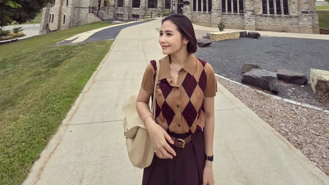 Prilly Latuconsina