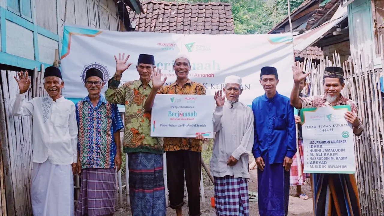 PT Prudential Sharia Life Assurance (Prudential Syariah) menggelar kegiatan 'Berjamaah (Berkurban Jalani Amanah)'. (Liputan6.com/ ist)