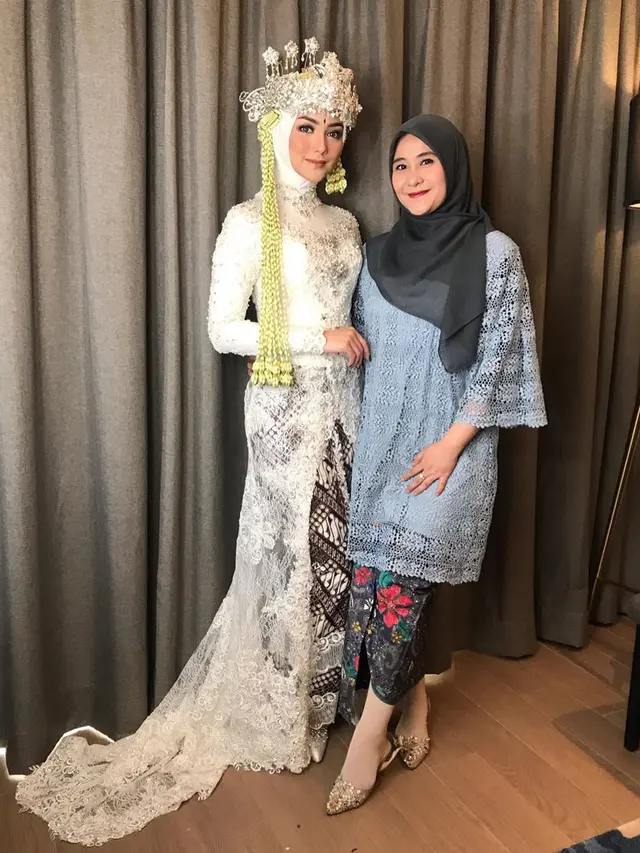 Kenal Sejak SMP, Ini 6 Potret Persahabatan Citra Kirana dan Ryana Dea