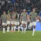 Juventus meraih kemenangan 1-0 atas Atalanta pada laga final Coppa Italia musim ini di Stadio Olimpico, Roma, Kamis (16/5/2024) dini hari WIB. Gol tunggal Juve dicetak Dusan Vlahovic pada menit ke-4. Hasil tersebut membuat Juve keluar sebagai kampiun, dan mengangkat trofi ke-15 di Coppa Italia. (AP Photo/Gregorio Borgia)