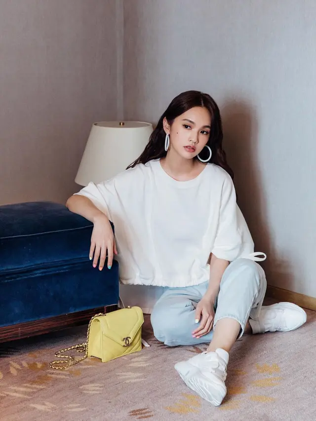 Rainie Yang