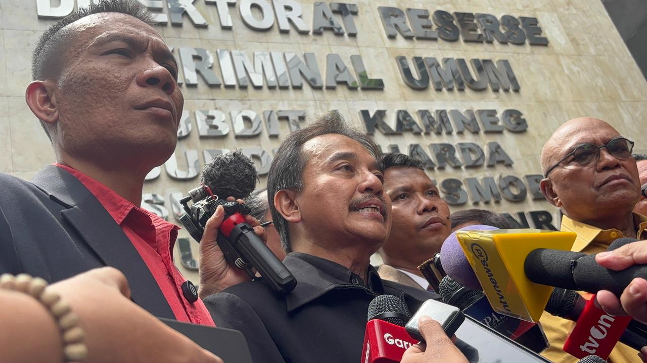 Pengacara Roy Suryo Sentil Polisi: Firli Bahuri 2 Tahun Lebih Sudah Tersangka Tapi Polda Metro Tak Lakukan Apapun