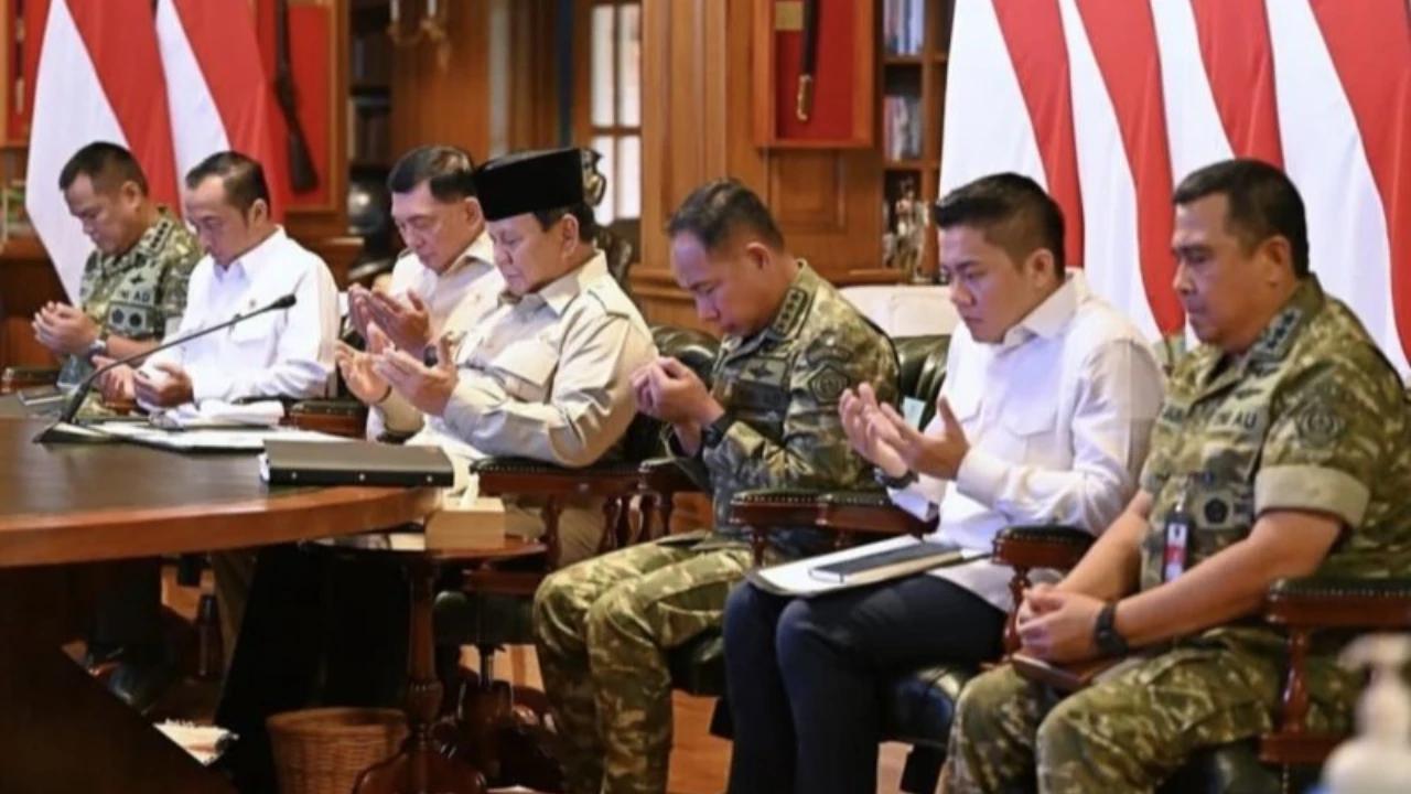 Prabowo Kumpulkan Menteri di Istana, Bahas Pangan, BBM hingga Antisipasi Dampak Perang Iran
