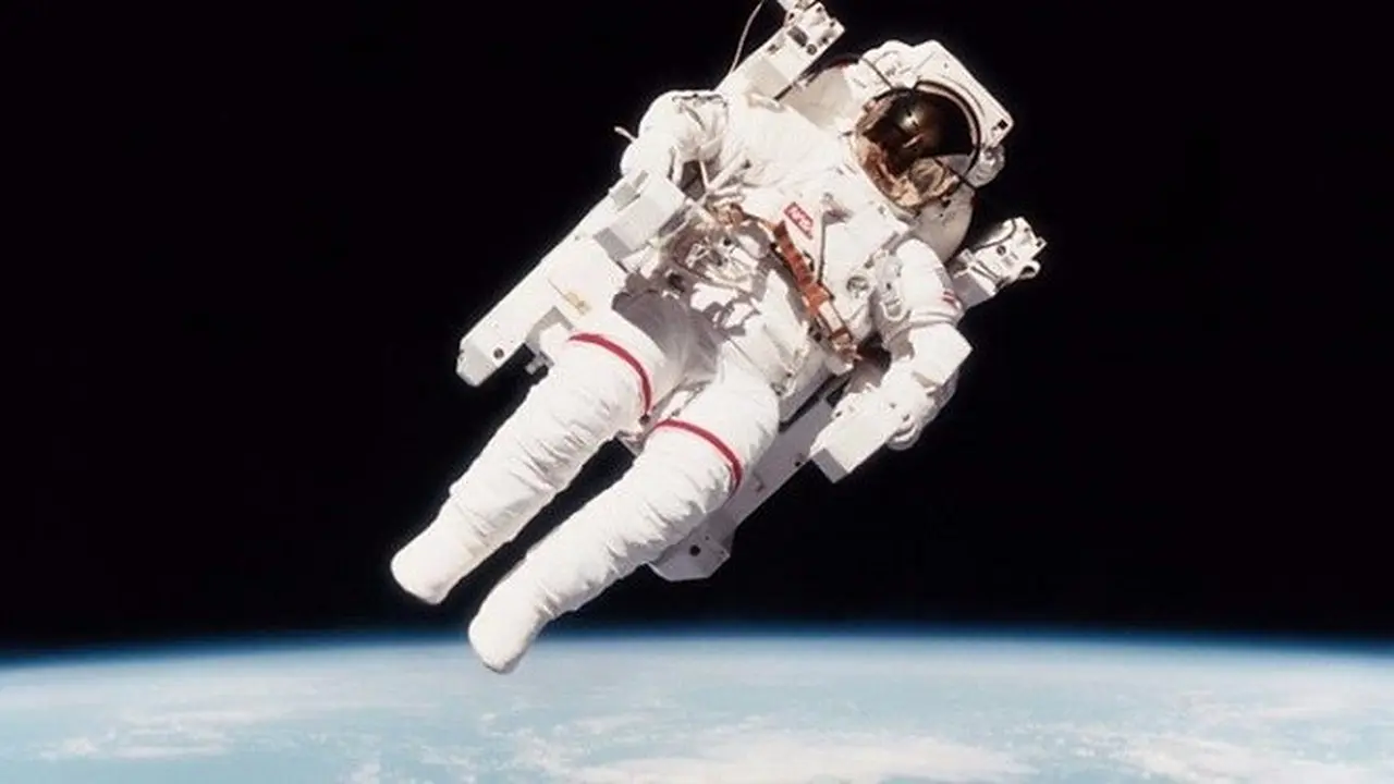 Astronot