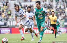 Persebaya Imbang Arema FC 1-1 di GBT, Gol Bunuh Diri dan Kartu Merah Warnai Derby Jatim
