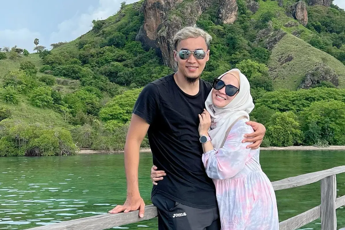 Okie Agustina dan Gunawan Dwi Cahyo