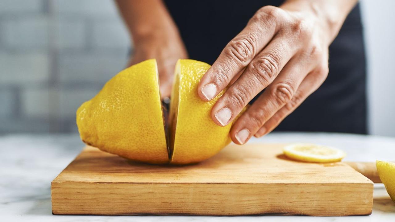 8 Jenis Buah yang Cocok Dimakan saat Batuk, Pilihan Sehat untuk Ngemil