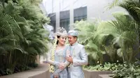Pamer Foto Menikah dengan Angbeen Rishi, Adly Fairuz Disinggung soal Corona Covid-19