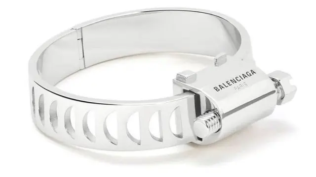 Balenciaga Rilis Gelang Rp9 Juta, Disebut Mirip Selang Tabung Gas