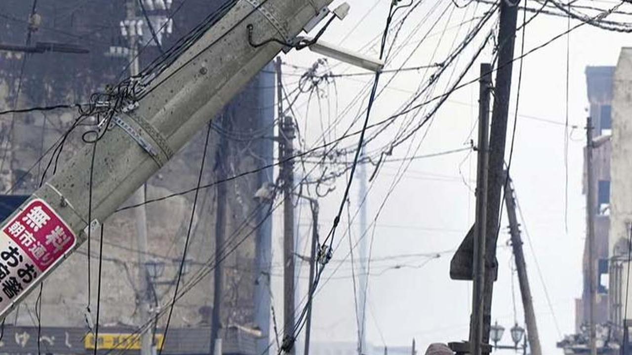 Gempa besar berkekuatan 7,5 magnitudo terjadi di semenanjung Noto, Prefektur Ishikawa. Gempa ini terdeteksi pada kedalaman yang relatif dangkal, yakni sekitar 10 km di bawah tanah.