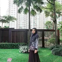 Hijab Zaskia Sungkar. (Instagram/zaskiasungkar)