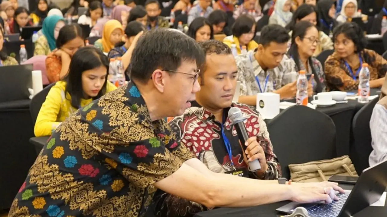 HaiGuru Ajak Guru Indonesia Manfaatkan AI Melalui Seminar dan Workshop untuk Tingkatkan Kompetensi.  foto: istimewa