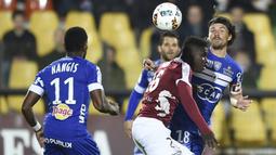 Lenny Nangis merupakan pesepakbola asal Prancis. Namun karena gagal menembus timnas Prancis, Nangis kini memilih memperkuat timnas Guadeloupe. Dia melakukan debut tahun 2018. (Foto: AFP/Jean Christophe Verhaegen)