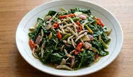 Resep Tumis Daun Pepaya Teri yang Gurih dan Tidak Pahit