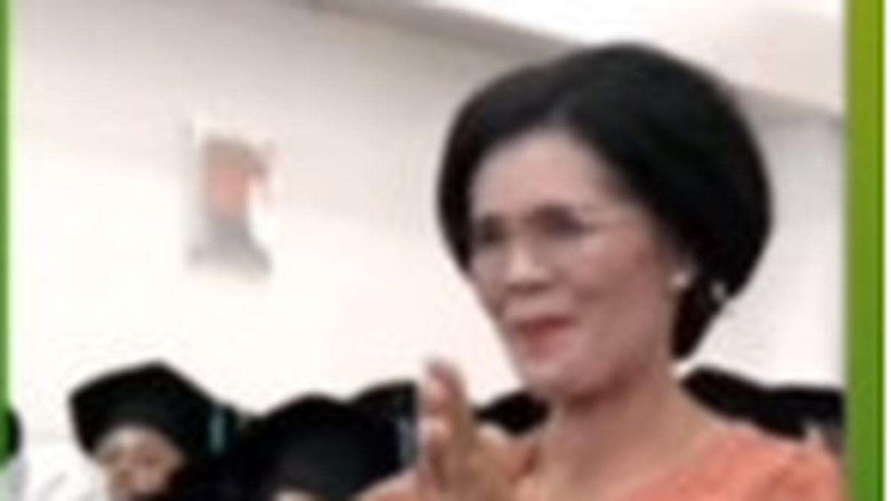 Kuliah Hanya 3 Tahun Raih Nilai Tertinggi, Nama Mahasiswi Cantik ini Bikin Rektor Bereaksi