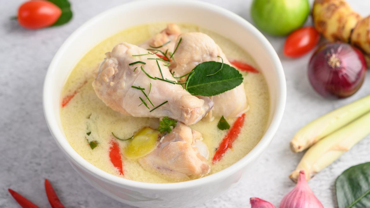 Cara Menyelamatkan Opor Ayam yang Hampir Basi Tanpa Bawang Putih, Hanya Perlu Satu Bahan Ini
