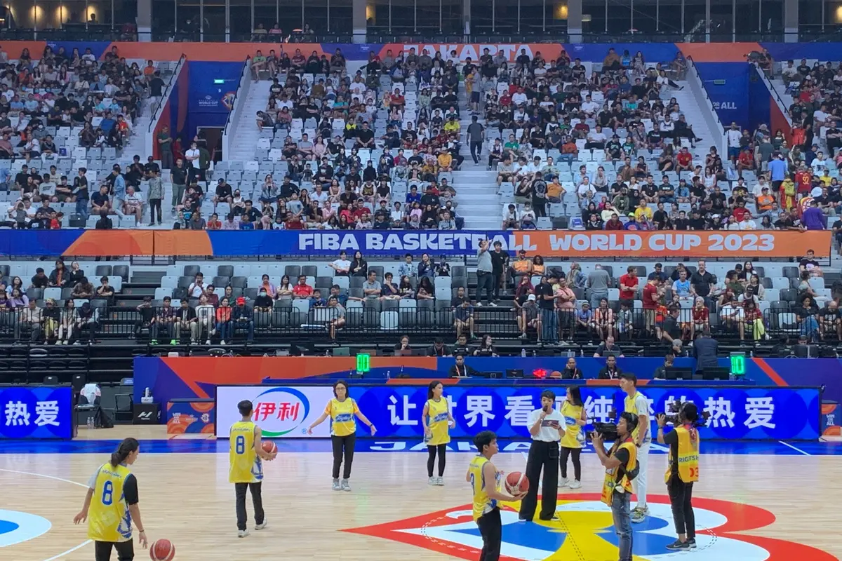 Beragam Permainan Seru Hibur Penonton FIBA World Cup 2023 di Indonesia Arena