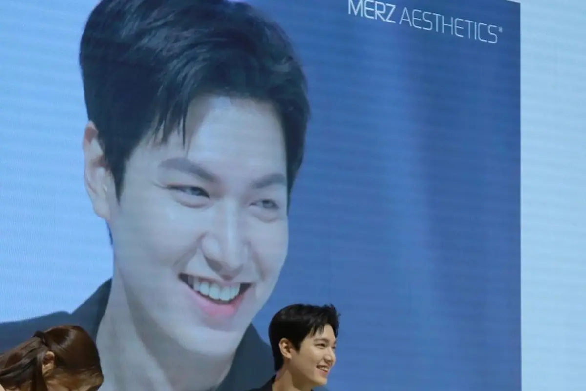 Lee Min Ho sebagai duta merek selebriti Ultherapy