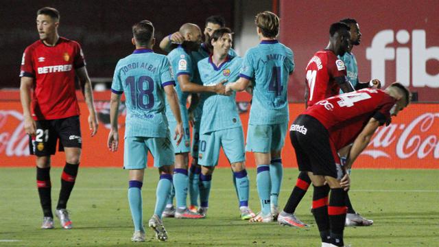 Barcelona Pesta Gol di Markas Mallorca