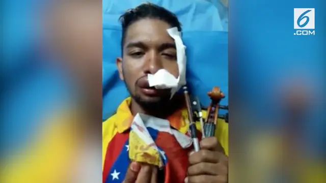 Seorang pemain biola muda yang menjadi simbol demonstrasi anti-pemerintah di Venezuela mengunggah video dirinya di akun Twitter miliknya.