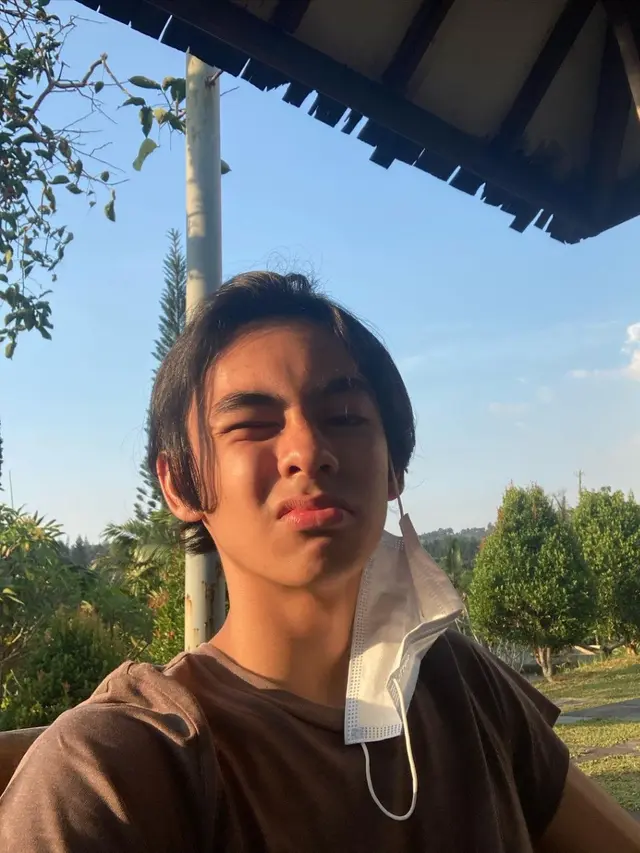 Terjun ke Dunia Hiburan, Ini 6 Potret Terbaru Fattah Syach Putra Attar Syach