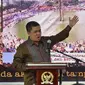 Wakil Ketua DPR Fahri Hamzah menyampaikan rencana pembangunan alun-alun Demokrasi saat peresmian di Kompleks Parlemen Senayan, Jakarta, Kamis (21/05/2015). Pembangunan alun-alun ini untuk menambah ruang terbuka publik. (Liputan6.com/Andrian M Tunay)