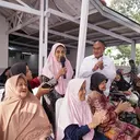 Bukan Sekadar Hobi, Lansia Depok Sukses Beternak Ayam dan Ikan